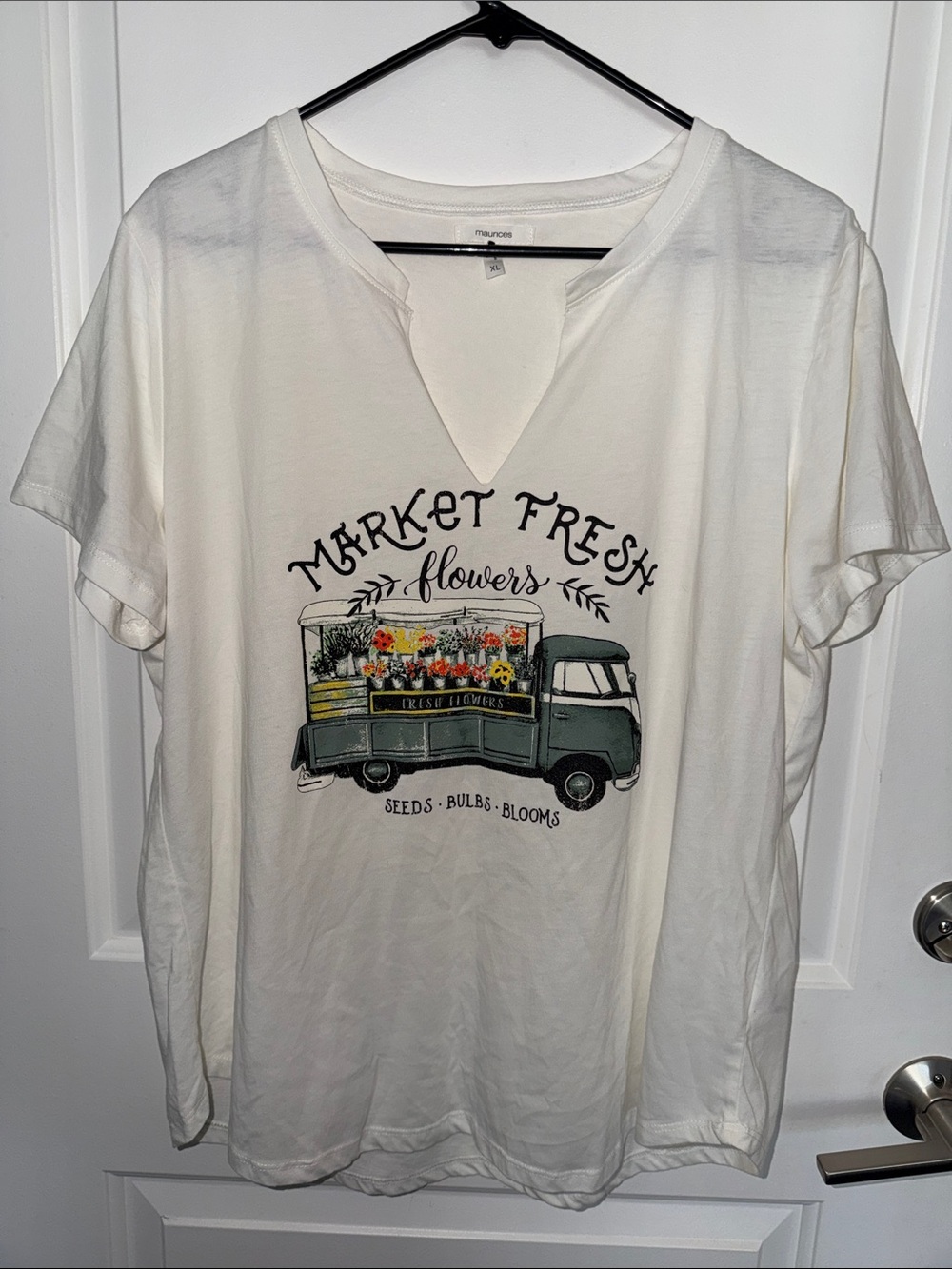 Maurices White Graphic Tee - Market Fresh Flowers